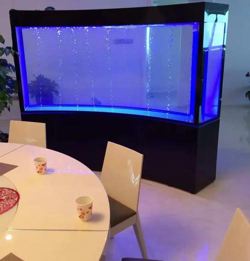 百晶坊专业水族定制工厂 匠心打造，专属您的海底世界